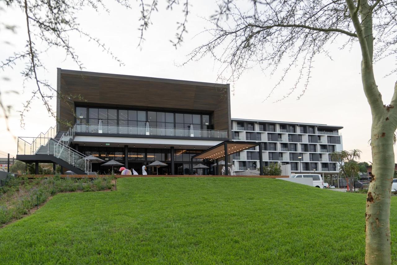 The Capital Mbombela Aparthotel Exterior photo
